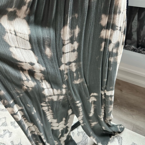 Vici Green and Cream TieDye Romper - Picture 2 of 5